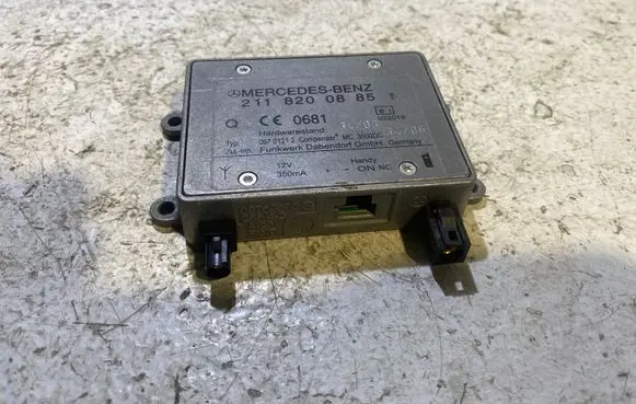 Mercedes-Benz CLK A209 C209 Bluetooth antenna 2118200885 0681 09701212