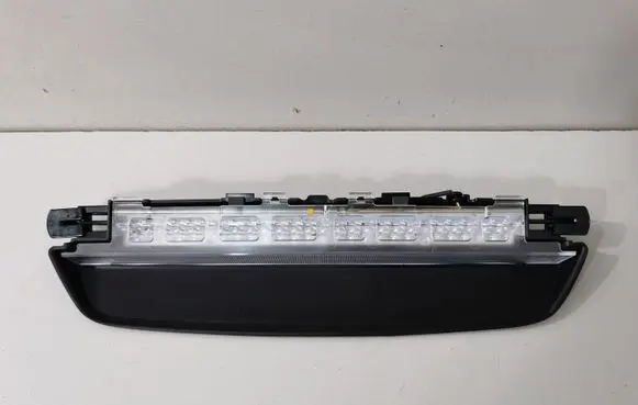 BMW 7 G11 G12 Third/center stoplight 7342973