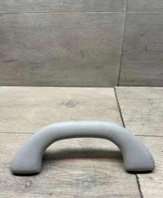 Volkswagen PASSAT B7 Front interior roof grab handle 1K0857607