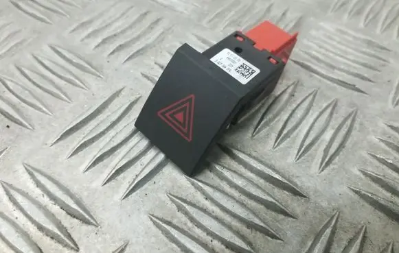 Skoda Fabia Mk2 (5J) Hazard light switch 5J0953235E