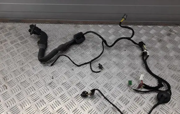 Mercedes-Benz GL X166 Rear door wiring loom 13898470 A0009983802