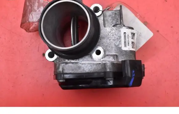 Nissan X-Trail T31 Throttle body valve 8200987453