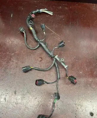 Ford Mondeo MK IV Fuel injector wires 