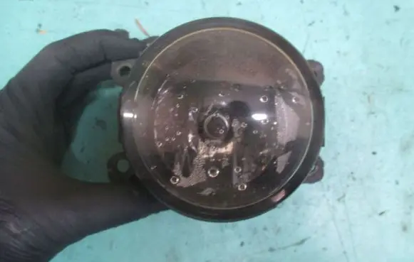 Ford Focus Front fog light 89210094