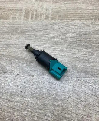 Peugeot Expert Brake pedal sensor switch 9650688480