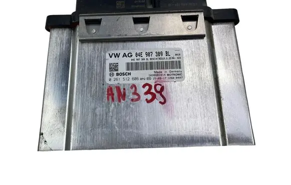Volkswagen Caddy Engine control unit/module 04E907309BL 0261S12606