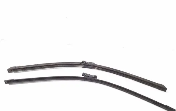 Mercedes-Benz E C207 W207 Windshield/front glass wiper blade 