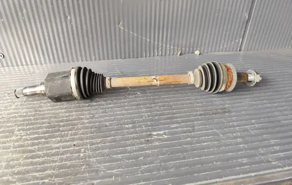 Alfa Romeo Stelvio Front driveshaft 505668760