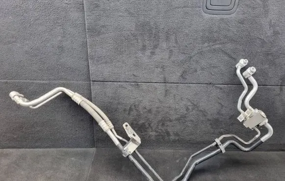 Audi Q7 4M Air conditioning (A/C) pipe/hose 4M0816885F 4M0816727D 4M0816725D