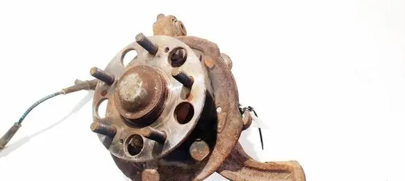 Honda FR-V Rear wheel hub