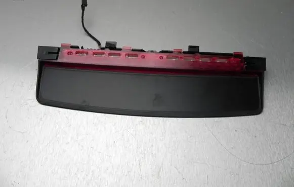 BMW 7 F01 F02 F03 F04 Third/center stoplight 7187221 I7304