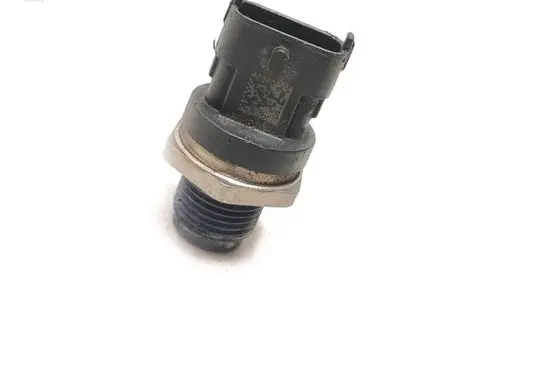 Fuel pressure sensor