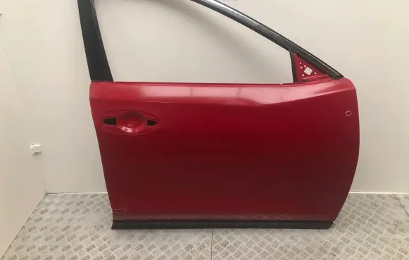 Nissan X-Trail T32 Front door
