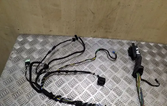 BMW X3 E83 Front door wiring loom 345083001