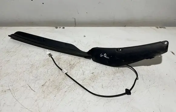 Citroen C5 Tailgate trim 9662972277
