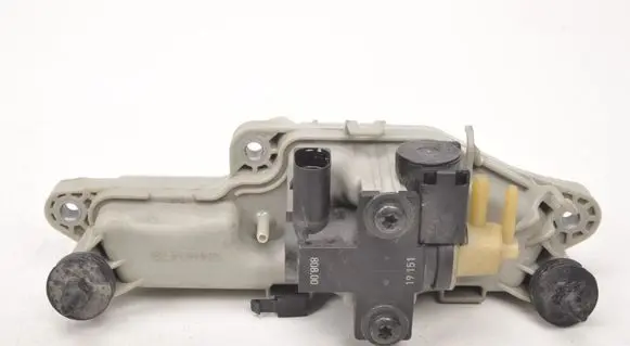 Volvo XC40 Vacuum air tank 31480478