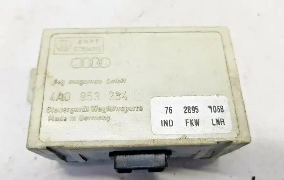 Audi A4 S4 B5 8D Immobilizer control unit/module 4A0953234