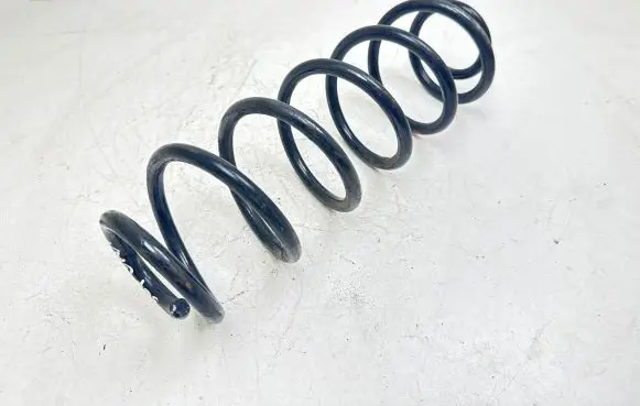 Peugeot 307 Rear coil spring