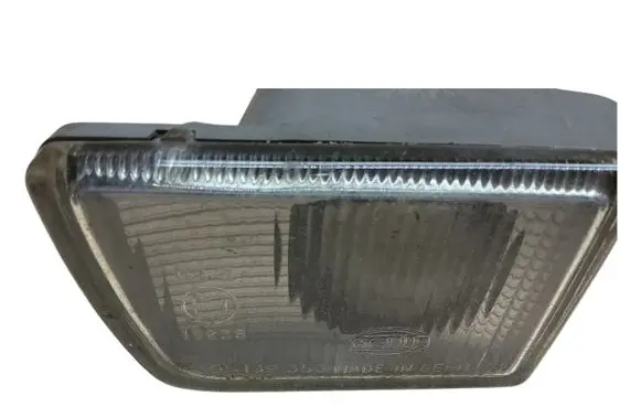 Volkswagen Golf III Front fog light 301139353