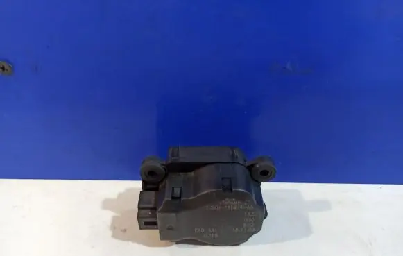 Jaguar X-Type A/C air flow flap actuator/motor 1S7H19E616AA