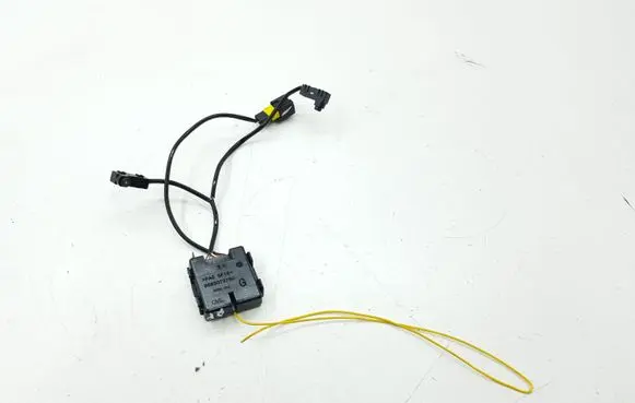 Citroen C5 Front door interior light 8683072780