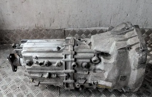 BMW 5 E60 E61 Manual 6 speed gearbox 7522205 23007522205 1067010003