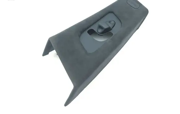 Maserati Ghibli (B) pillar trim (top) 06700133720