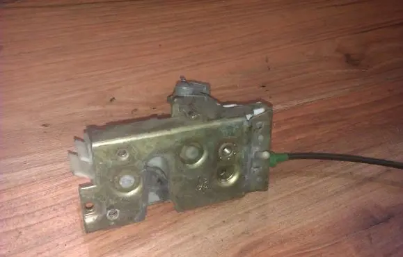 Ford Scorpio Rear door lock