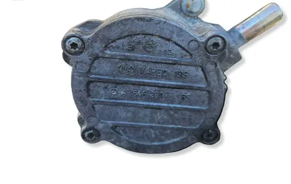Mercedes-Benz Vito Viano W639 Vacuum pump A6462300165