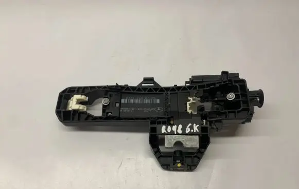 Mercedes-Benz C W204 Rear door interior handle A2047600734