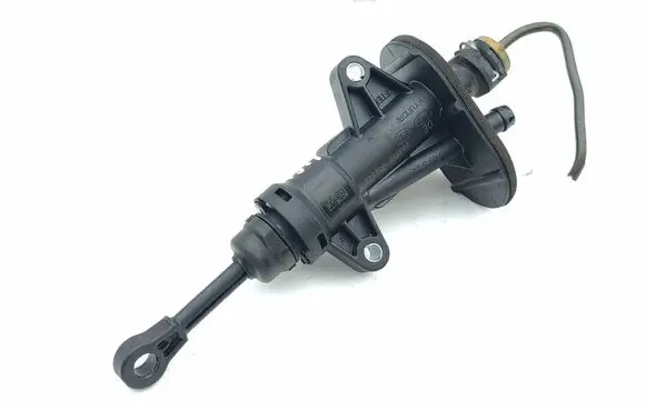 KIA Sportage Clutch master cylinder 41610K7400 240516 031323