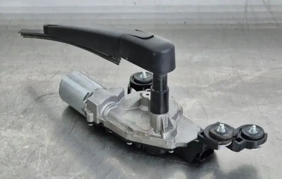 Hyundai Veloster Rear window wiper motor 987002V000