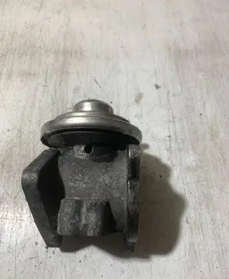 Audi A3 S3 8P EGR valve 038129637D