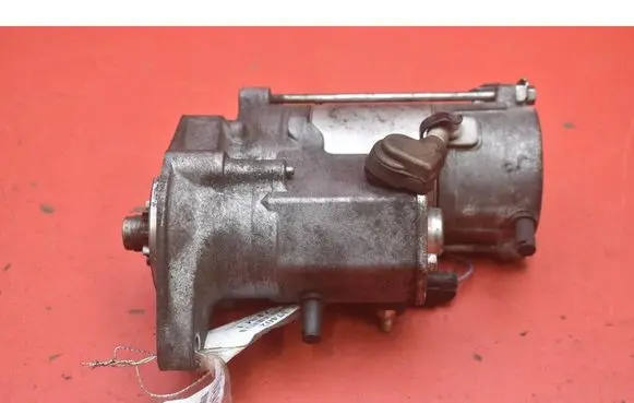 Toyota Yaris Starter motor 28100-33080