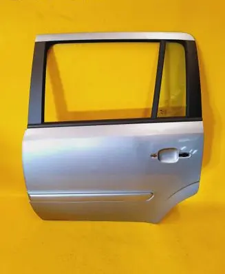 Rear door