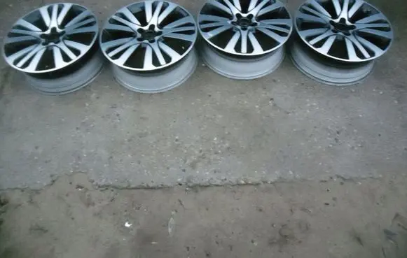 Renault Koleos II R19 alloy rim 403003273R 5X114