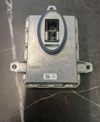 BMW 3 F30 F35 F31 Headlight ballast module Xenon 7296090