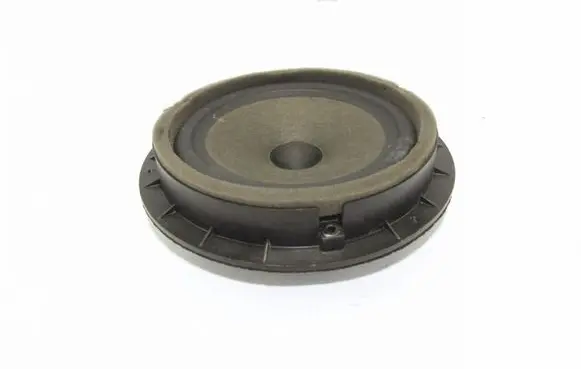 Suzuki SX4 Rear door speaker