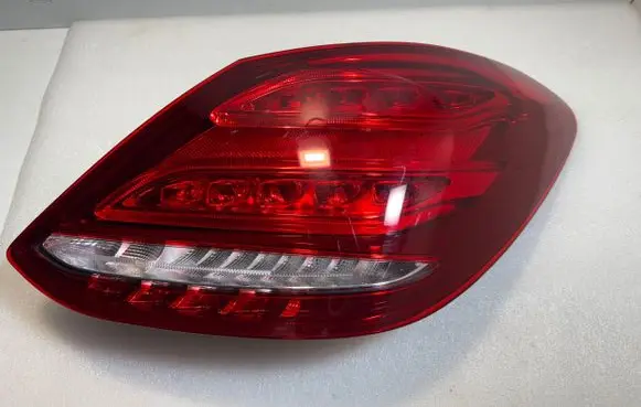 Mercedes-Benz C W205 Rear/tail lights A2059061457