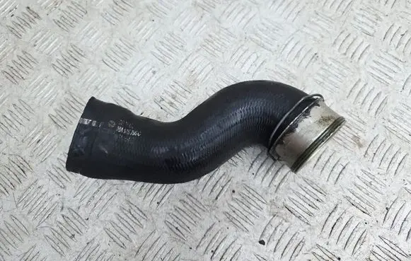 Intercooler hose/pipe