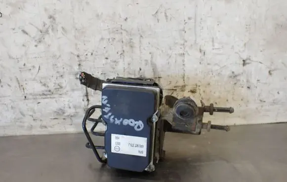 Skoda Roomster (5J) ABS Pump