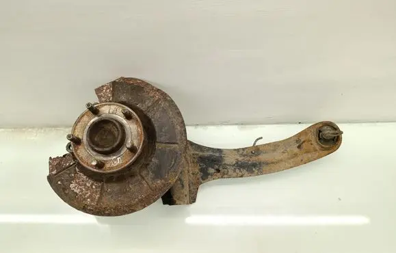 Mazda 5 Rear wheel hub spindle/knuckle 