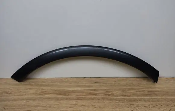 Audi SQ7 Rear arch trim 4M0853818E 4M0853026E