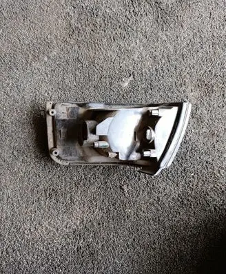 Mazda 323 Front indicator light 21061301