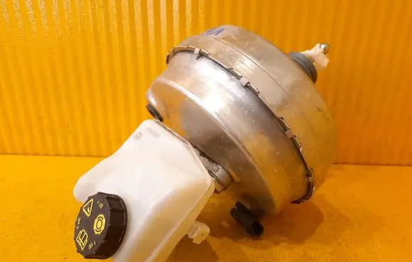 Volvo V60 Brake booster P32130197