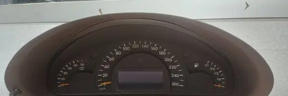 Mercedes-Benz C W203 Speedometer (instrument cluster) A2035407111