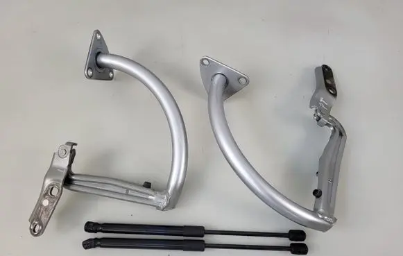 Volkswagen PASSAT B7 Tailgate/trunk/boot hinge 3C5827301B 3C5827302B 3AE827550A