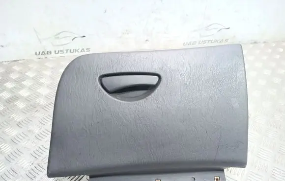 Ford Focus Glove box set 98ABA06024A