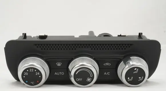 Audi A1 Climate control unit 8X0820043C