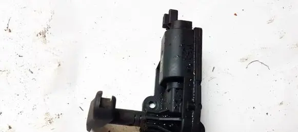 KIA Carnival Vent window/glass motor 